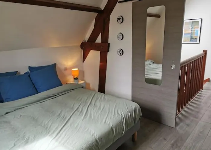 Les Bords De Seine Apartment *